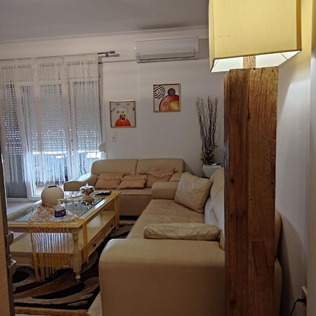 Jordan Downtown Apartment & Parking Катеріні Екстер'єр фото