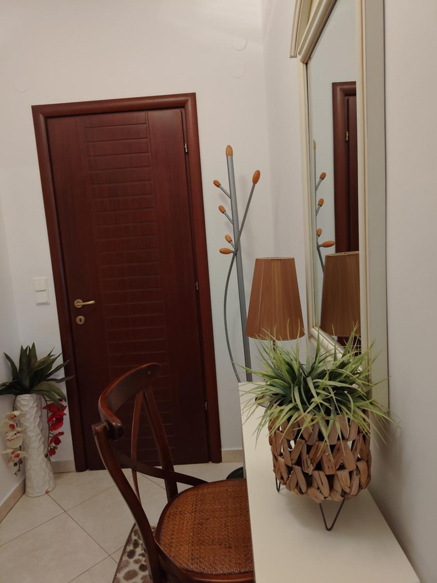 Jordan Downtown Apartment & Parking Катеріні Екстер'єр фото